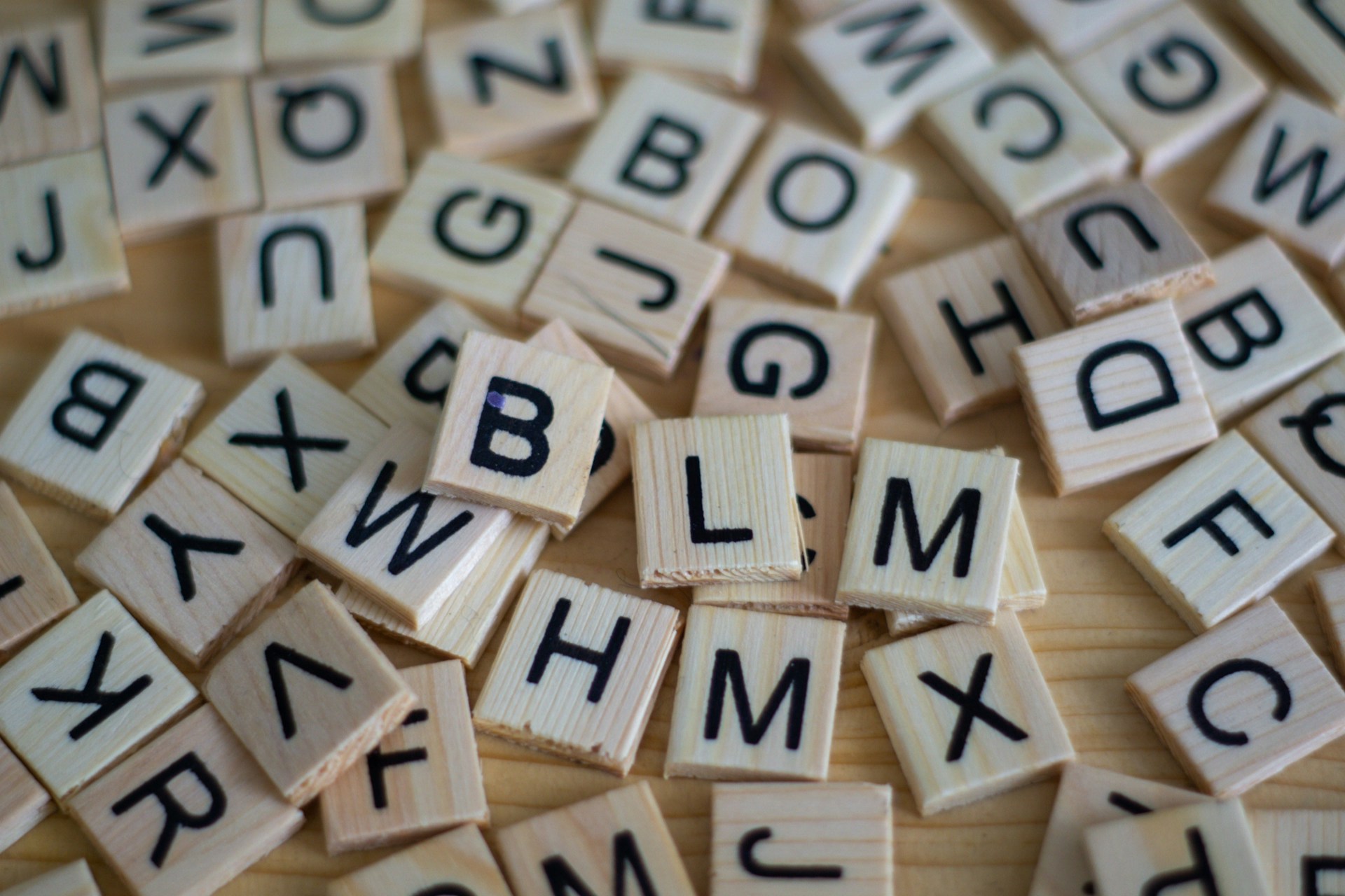 https://unsplash.com/photos/brown-wooden-blocks-with-numbers-C5SUkYZT7nU?utm_content=creditShareLink&utm_medium=referral&utm_source=unsplash